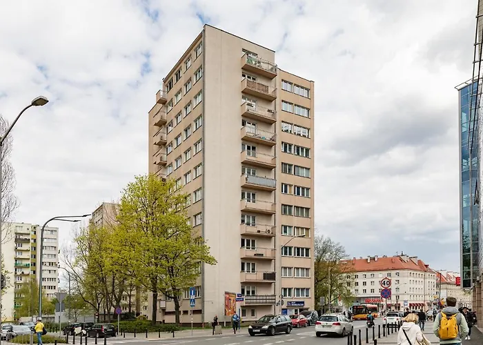 Superapart Dolna 4